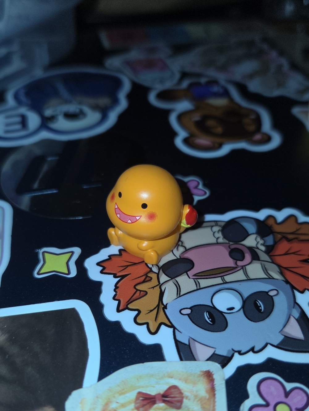 Pokemon Orange Mini Figurine Pet Toy